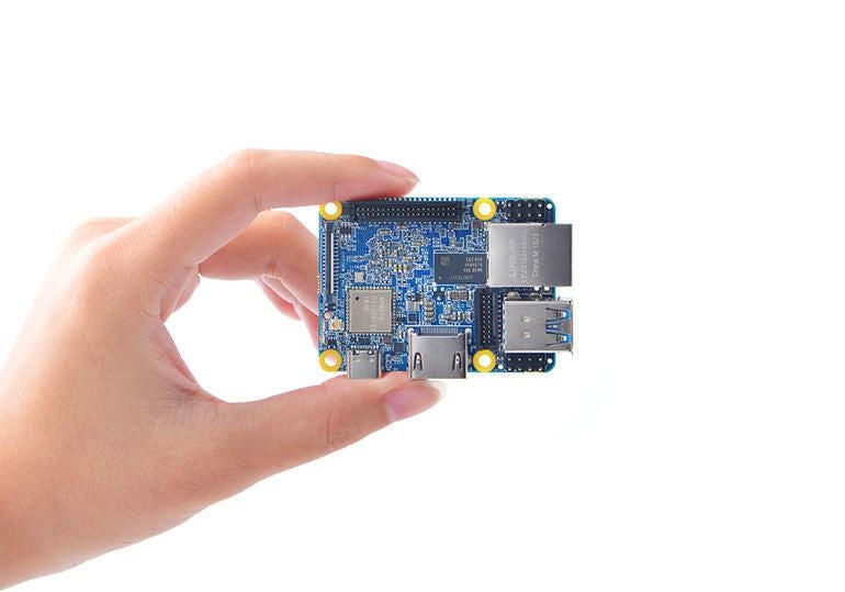 ZimaBoard 832 la mejor alternativa a Raspberry Pi 4 