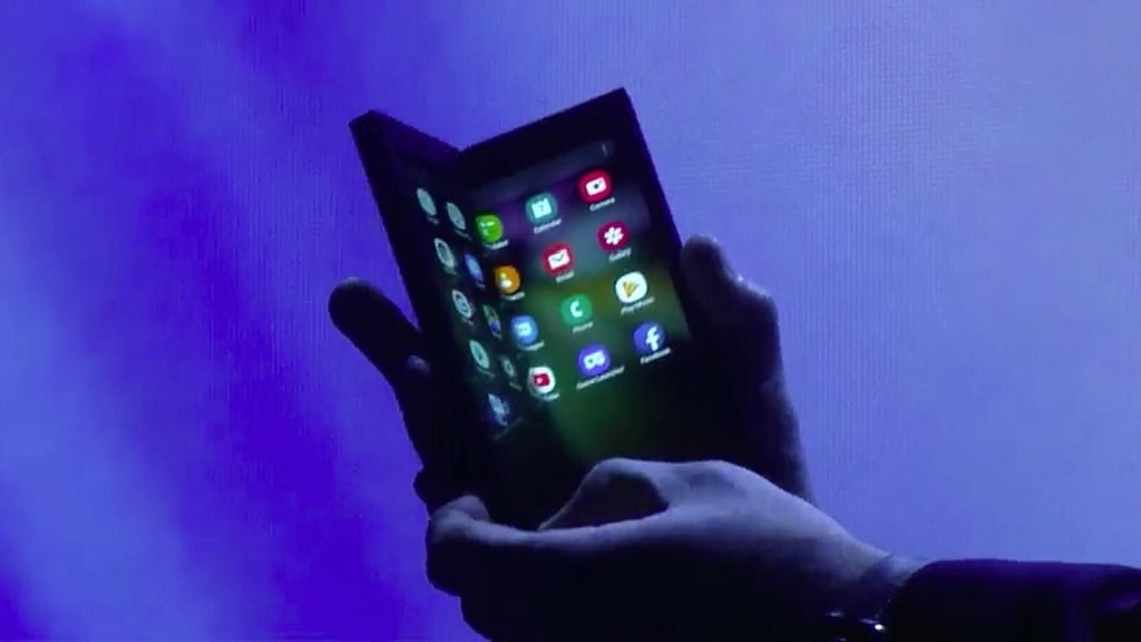samsung-fold.jpg