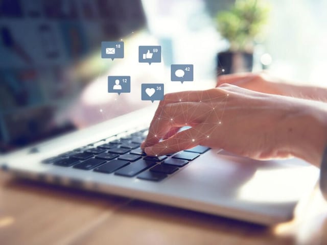 Learn the marketing skills to back up your products with this training bundle