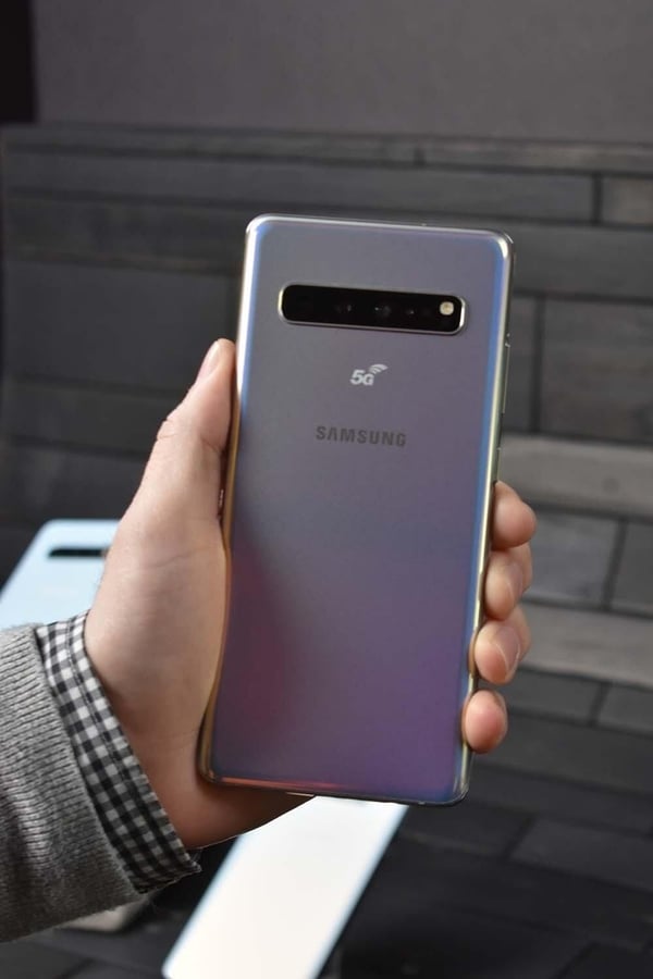 s10-5g-phone.jpg