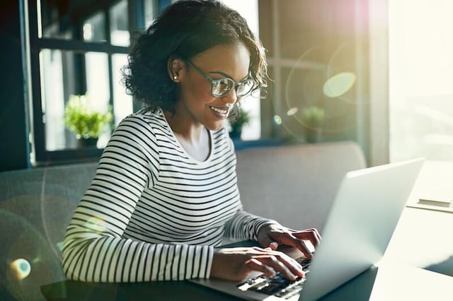 How to turn off background apps in Microsoft Windows 10