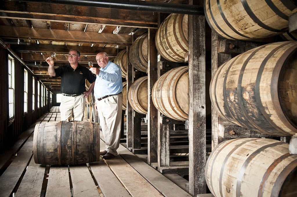 jimmy-and-eddie-in-warehouse-wt-hires.jpg