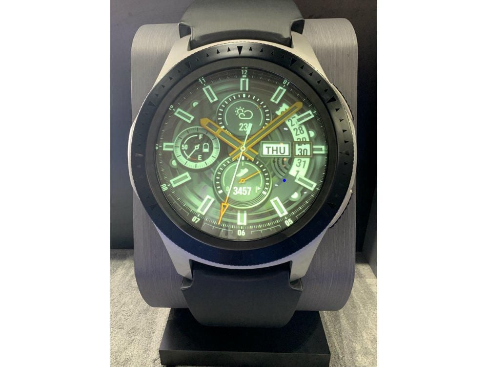 giant-watch.jpg