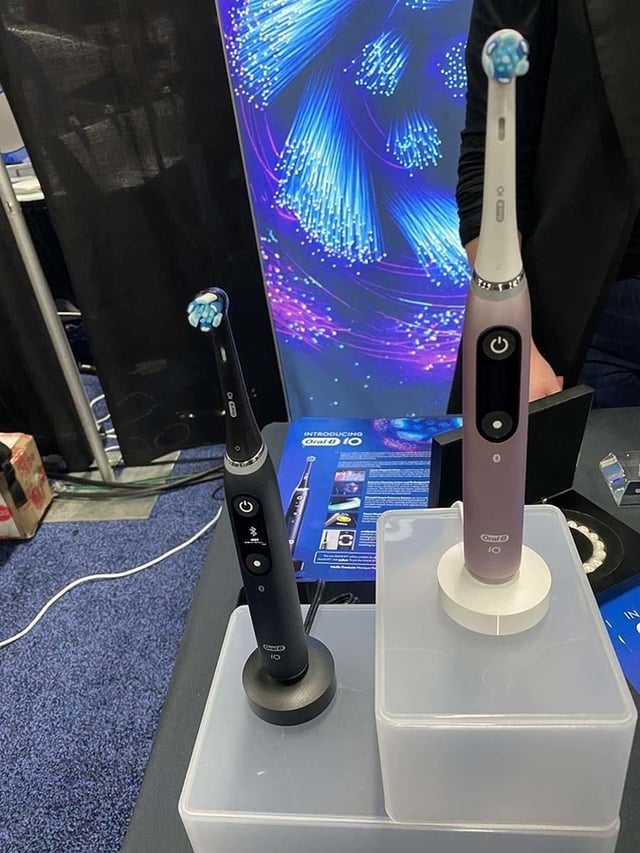 oral-b-toothbrush.jpg