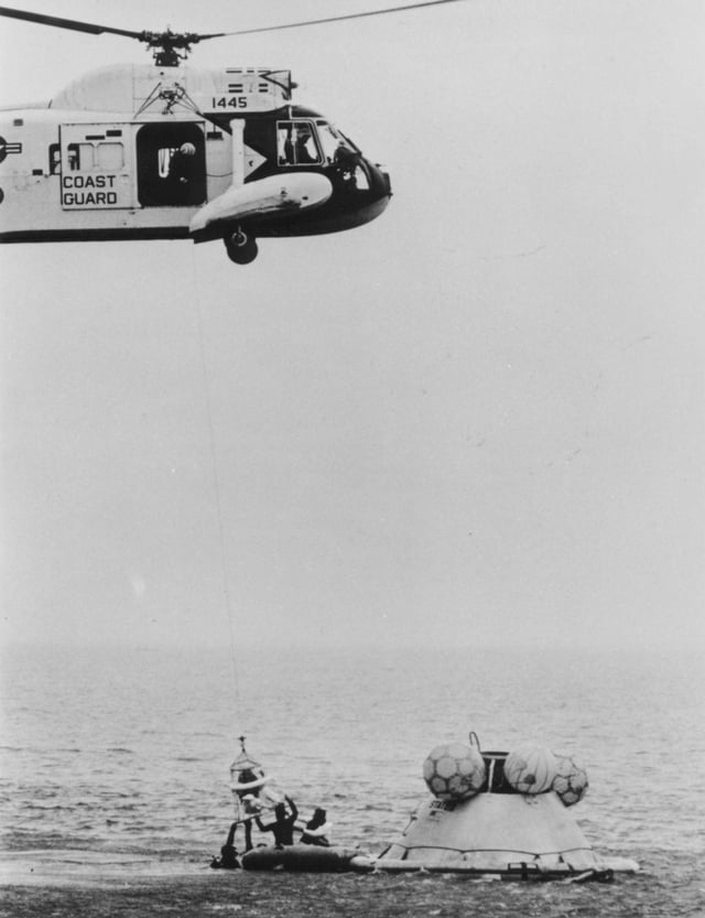 apollo-13-water-egress-training-in-gulf-of-mexico.jpg