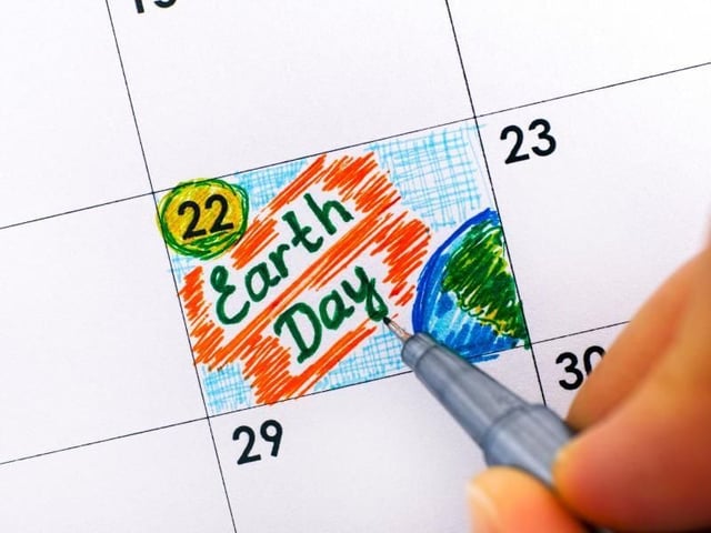 9 tech companies improving the environment