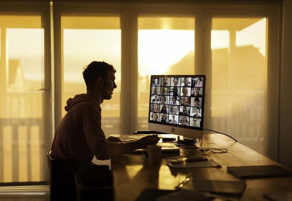 11 ways to be a consummate professional during Zoom and Microsoft Teams meetings