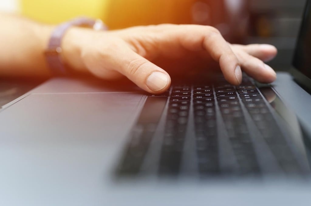 Apache web server: How to install and configure a website