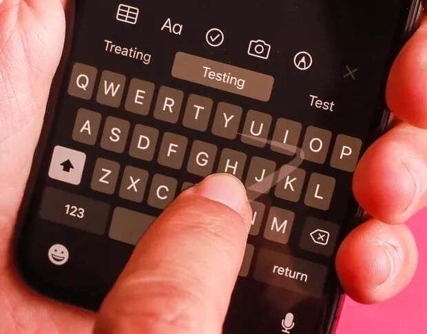 6 iPhone tips for improving typing speed and quality