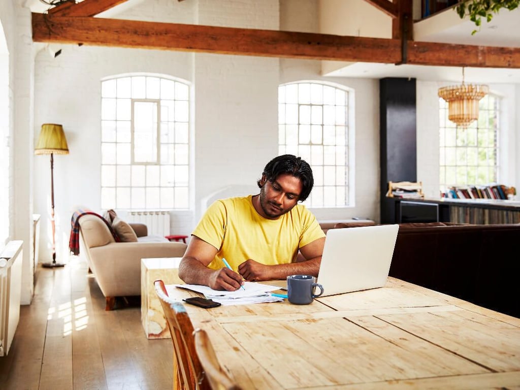 Should employers pay for home internet during remote work?