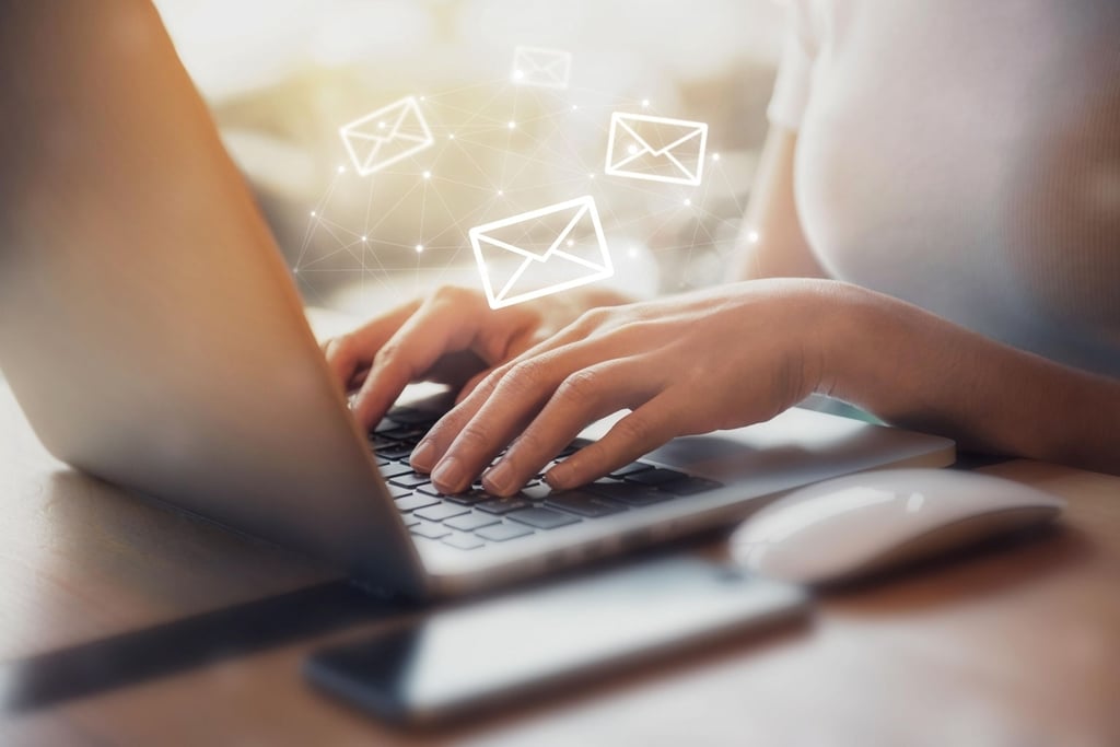 Microsoft Outlook vs. Apple Mail: Which Email Client Is Best for Business?