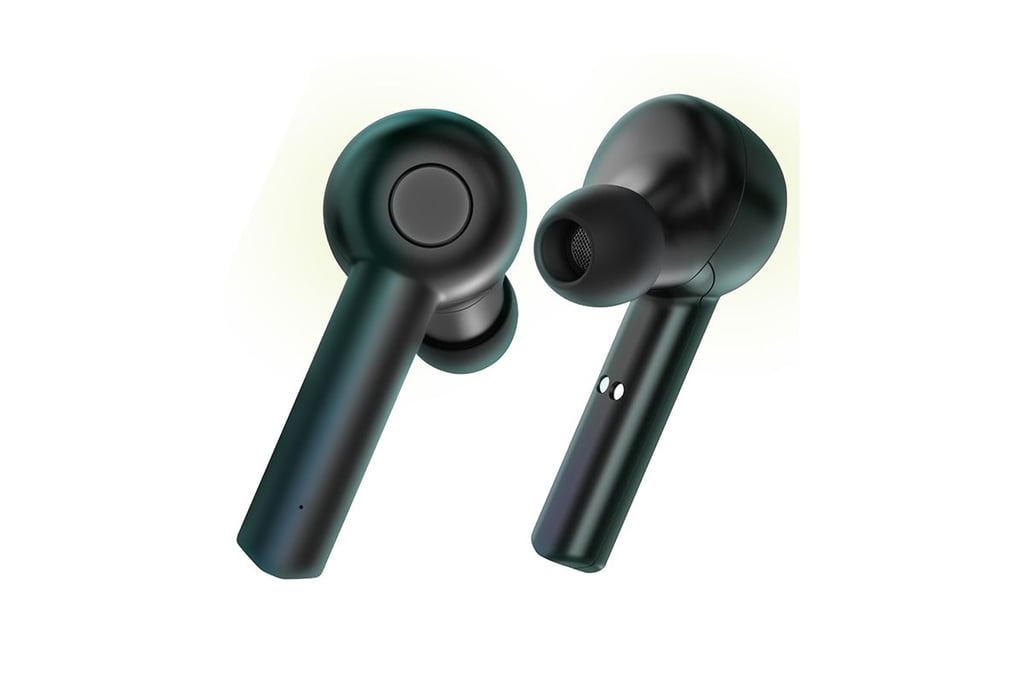 How to boost your conversation volume while wearing AirPods in iOS 15