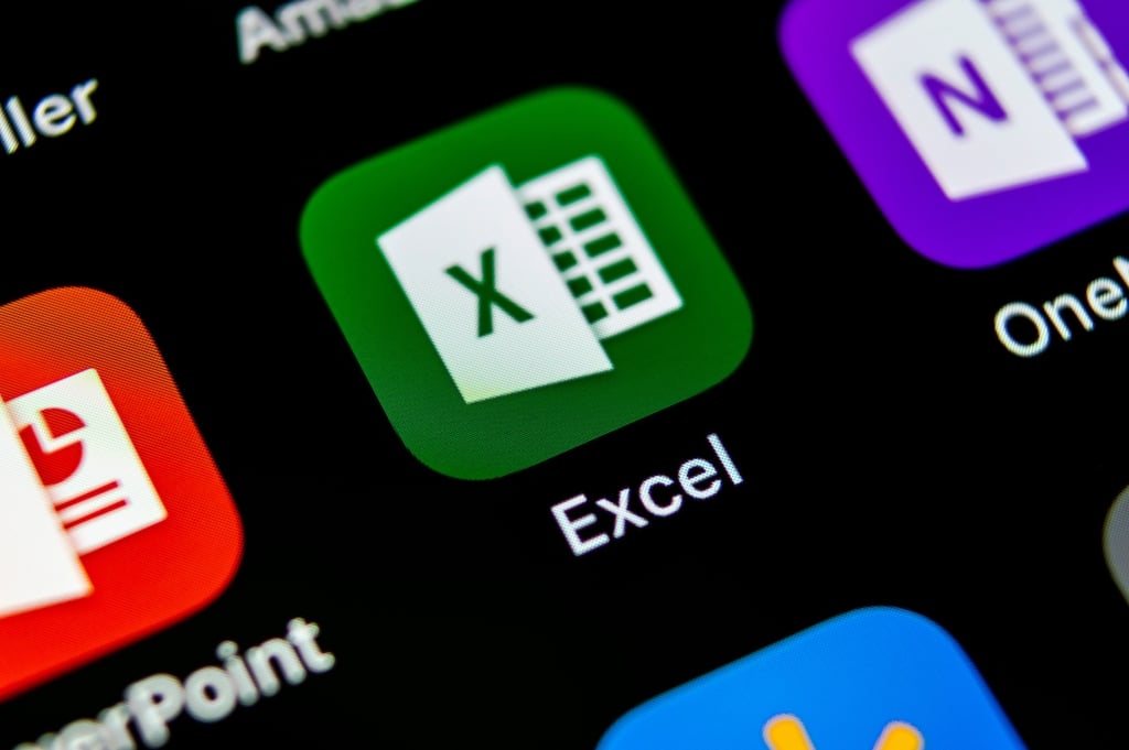 How to convert a birth date to an age without an expression using Microsoft Excel Power Query