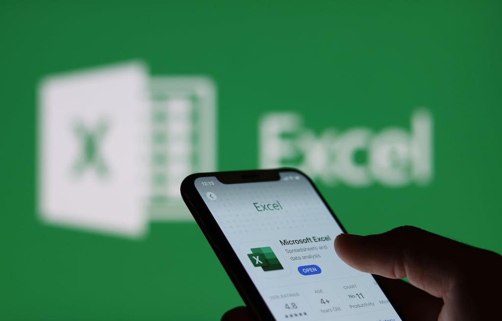 How to use hyperlinks to move quickly between sheets in Microsoft Excel