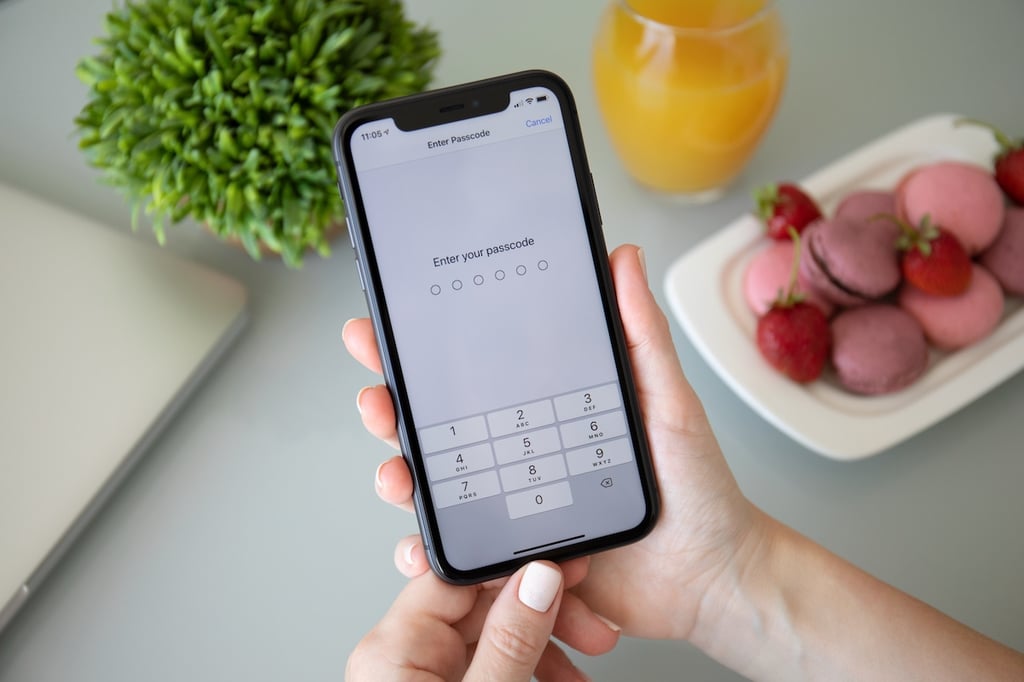 Apple to tackle the cybersurveillance industry with new Lockdown mode