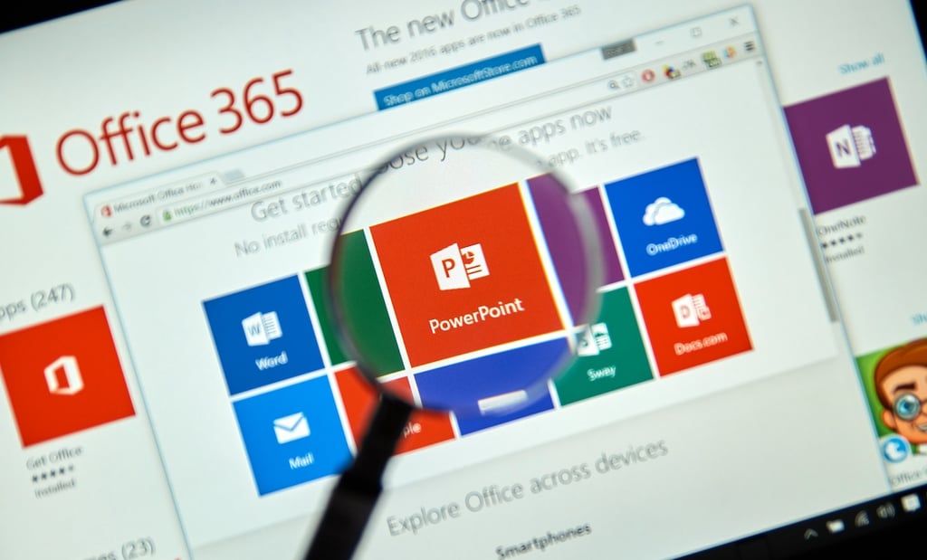 How to create a moving arrow in Microsoft PowerPoint