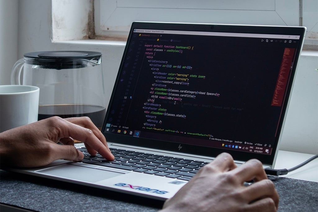 Learn modern web development online and build database-driven websites