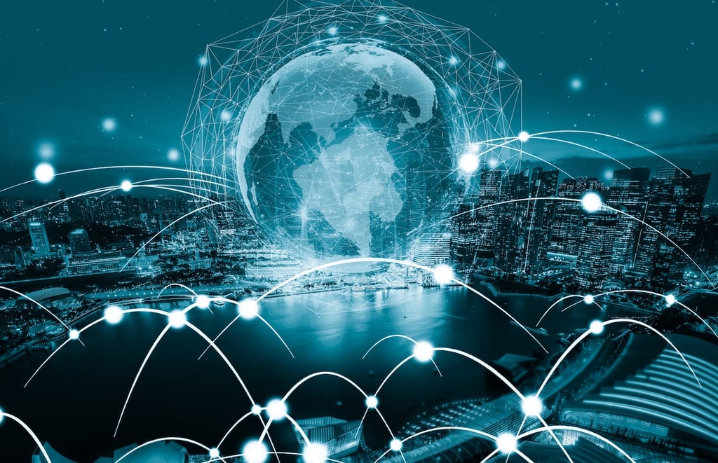 MWC 2023: Vitrulux edge computing poles are a new smart cities innovation