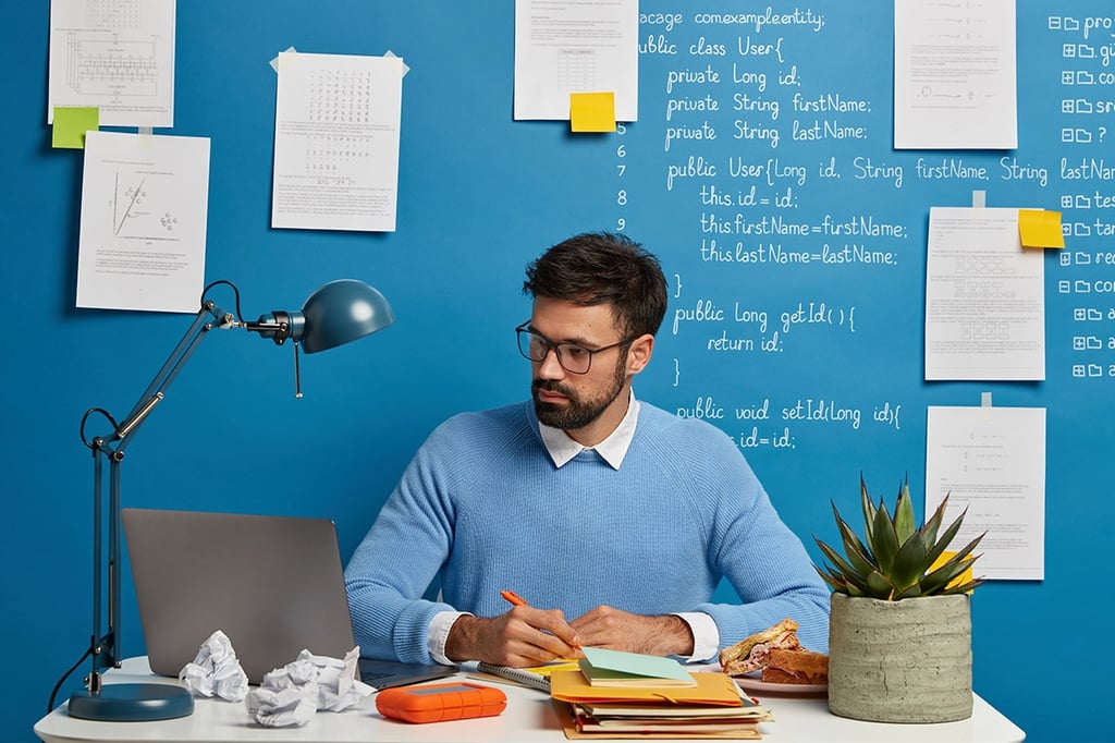 Get 11 copywriting courses for only $40 to turbocharge your business or career