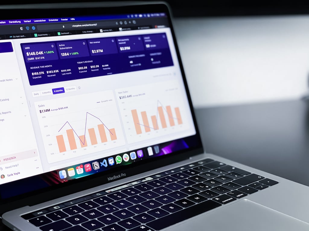 6 ways analytics can help companies grow in a down market