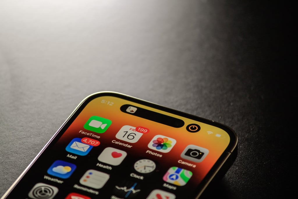 How to limit AirDrop spam in iOS 16.2