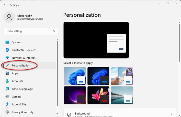 How to enable hidden personalization themes in Windows 11 22H2
