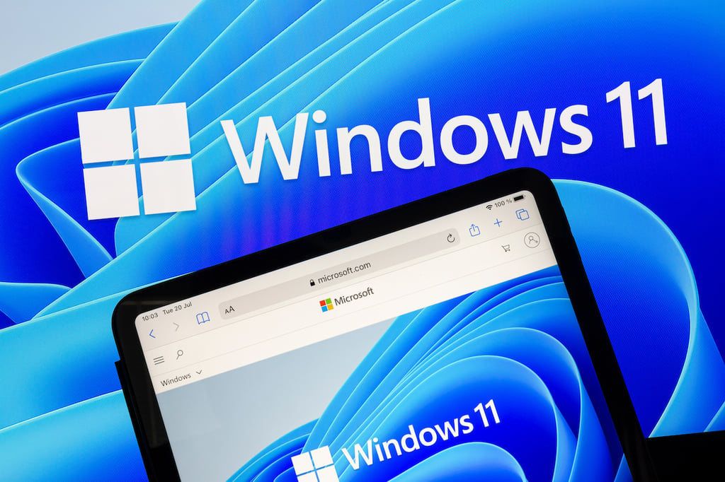 How to access your iPhone photos in the Windows 11 Photos app