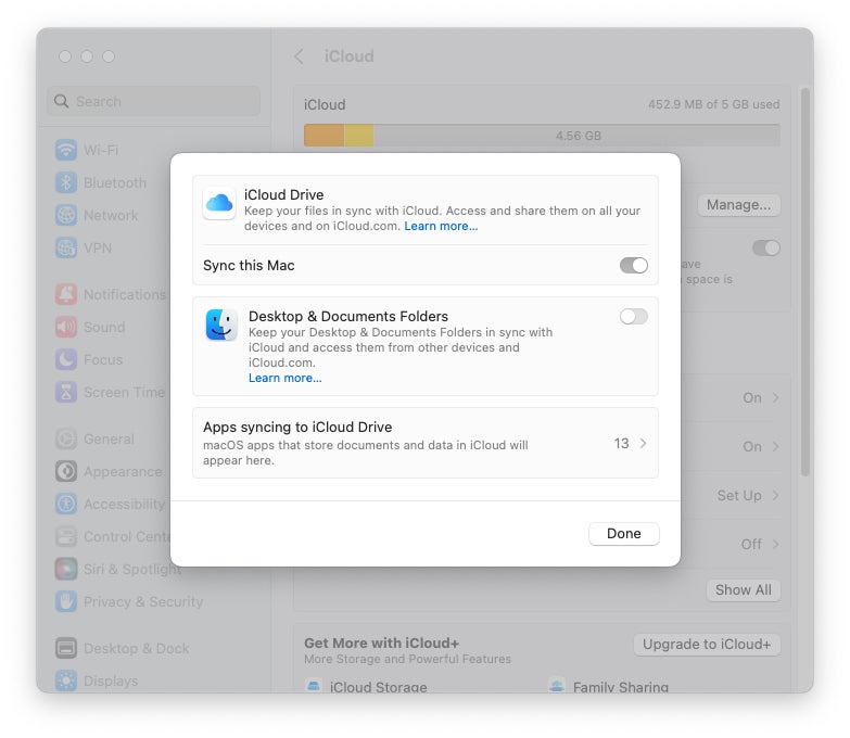 iCloud Drive settings menu, featuring the Desktop & Documents Folders settings.