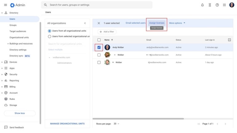 Select accounts to receive Duet AI and then choose Assign Licenses.