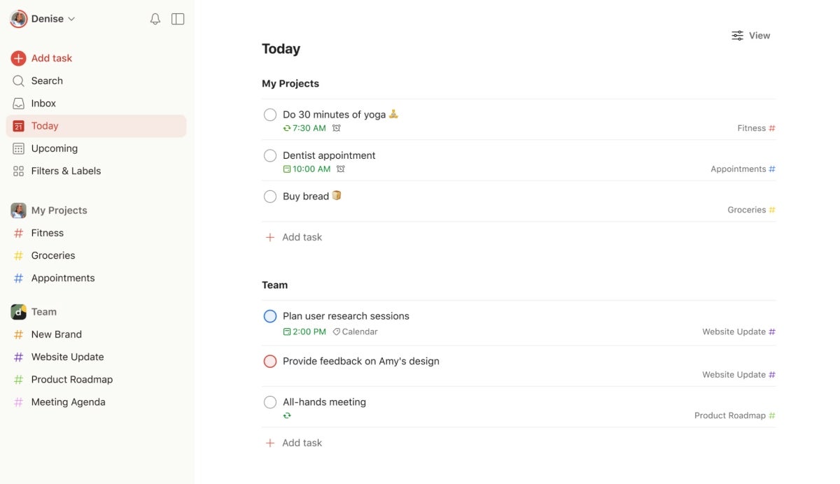 A digital to-do list in Todoist.