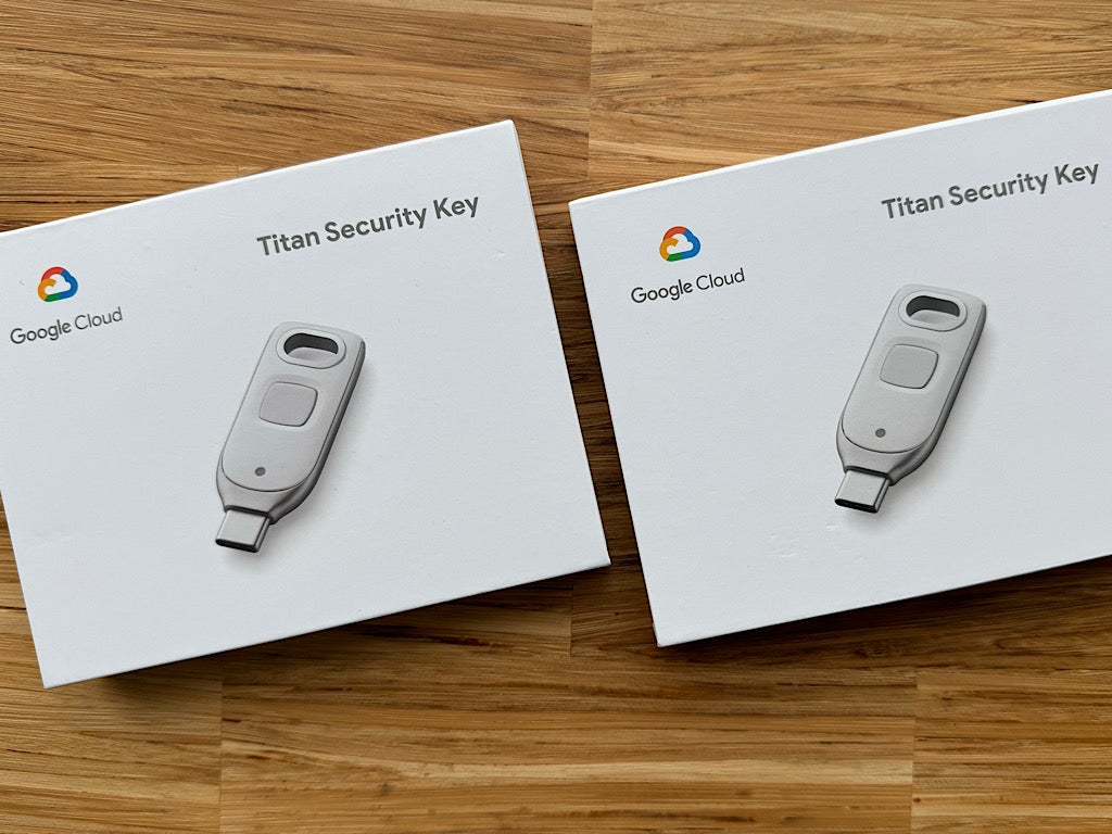 How to Use Google's Titan Security Keys With Passkey Support
