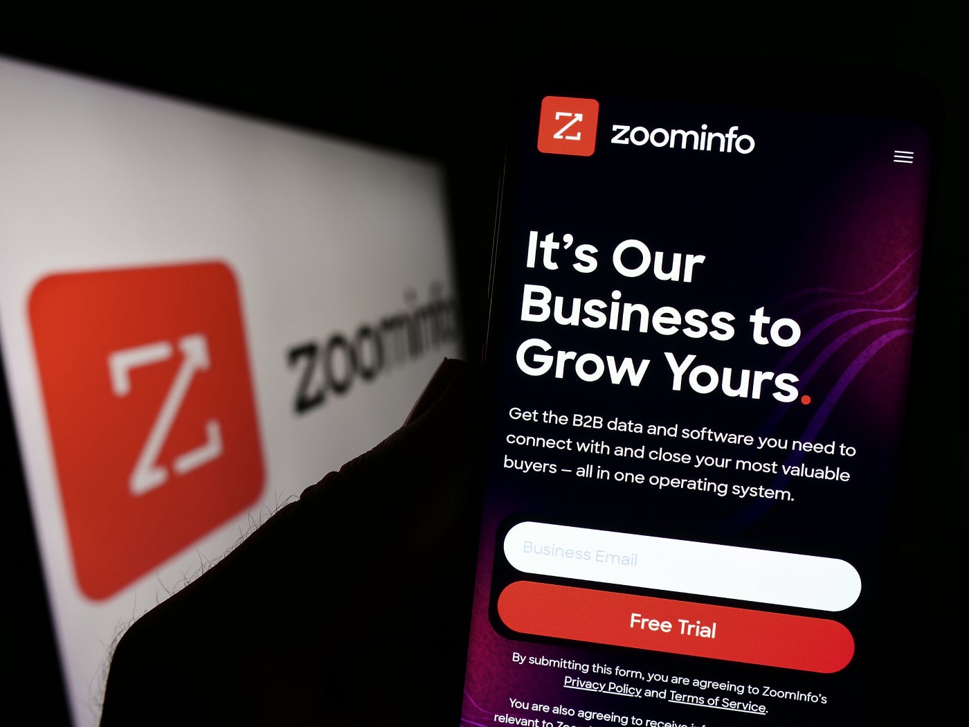 ZoomInfo Pricing (2024) - Actual Prices With Full Package Details +  ZoomInfo Alternatives