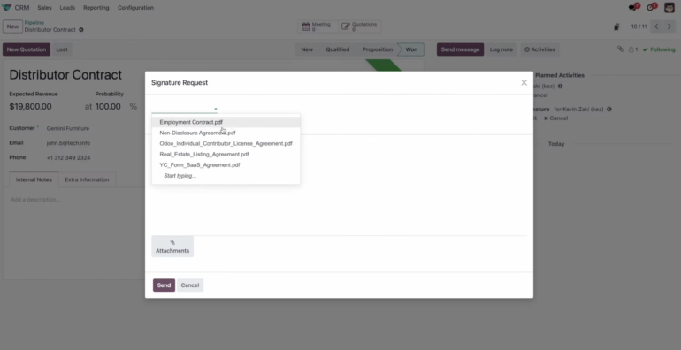 Una captura de pantalla de una solicitud de firma para el cliente dentro del portal del cliente de Odoo CRM.