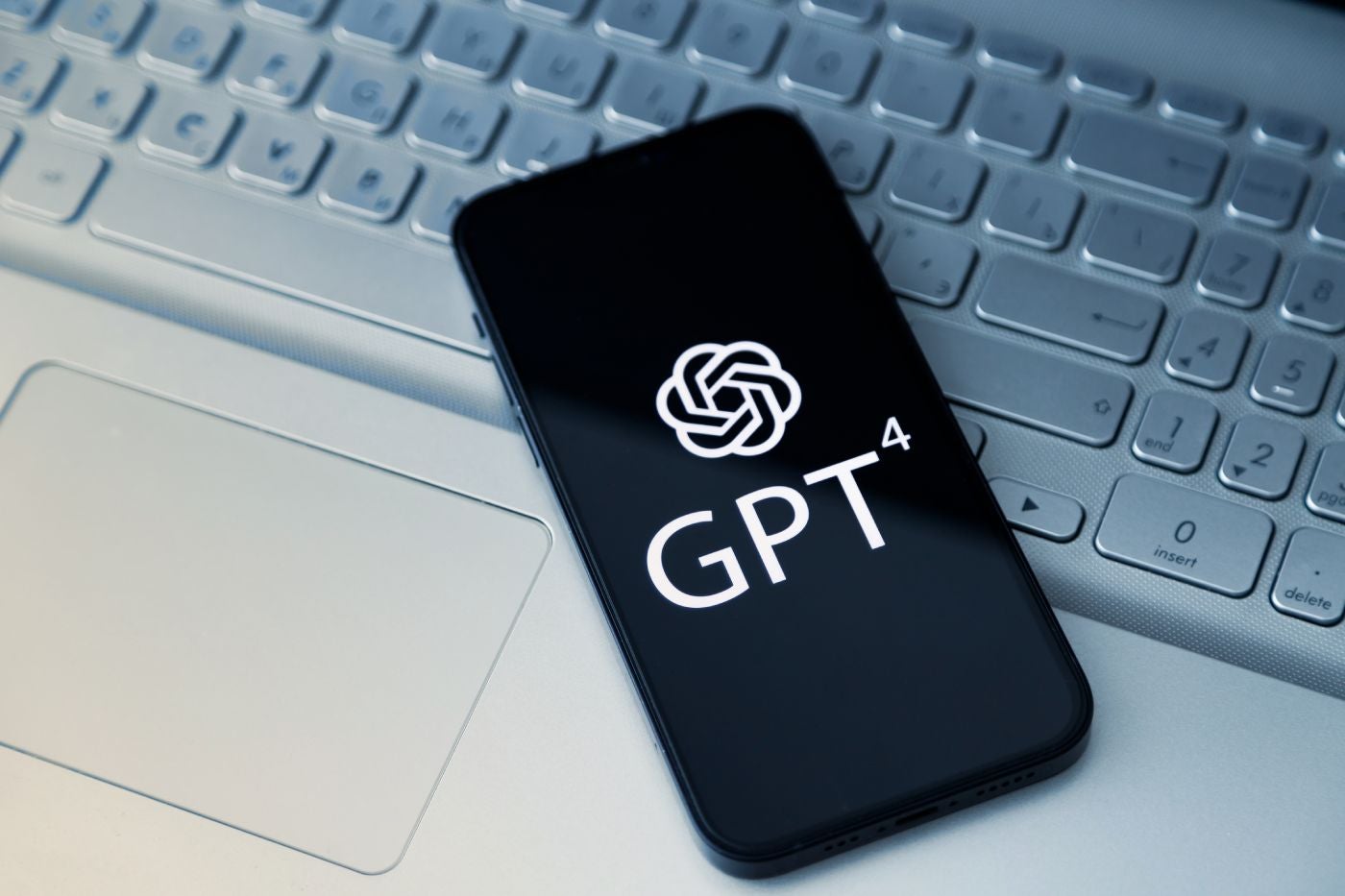 GPT-4 de OpenAI puede explotar de forma autónoma el 87% de las vulnerabilidades de un día