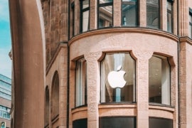 The Apple logo on a storefront in Cologne, Germany in 2022. Image: EdNurg - stock.adobe.com