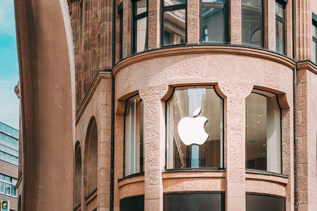 Apple Loosens EU App Store Rules After €500 Million Fine