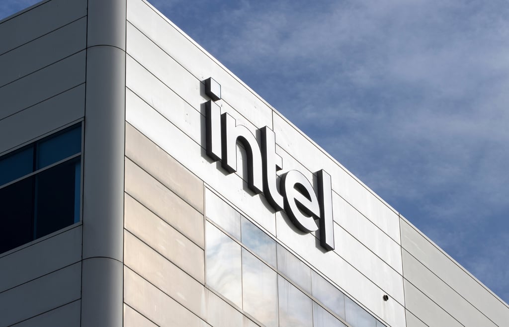 Intel Lunar Lake NPU Brings 48 TOPS of AI Acceleration