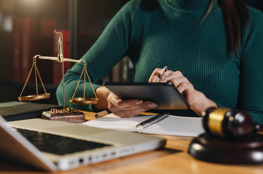 6 Best CRM for Law Firms