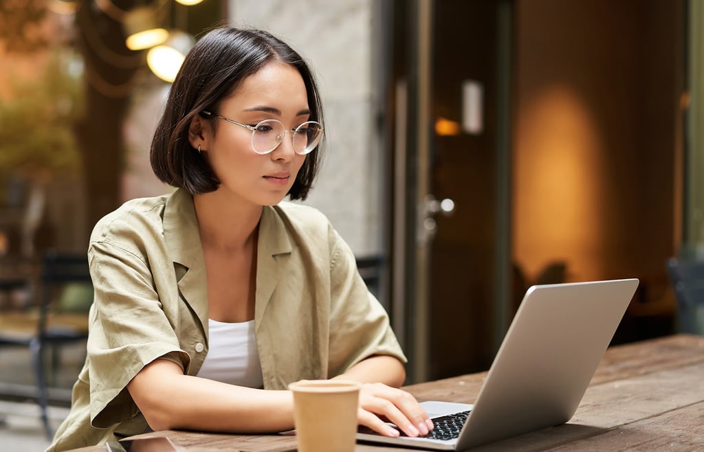 This AI Writing Tool Can Help Your Content Write Itself