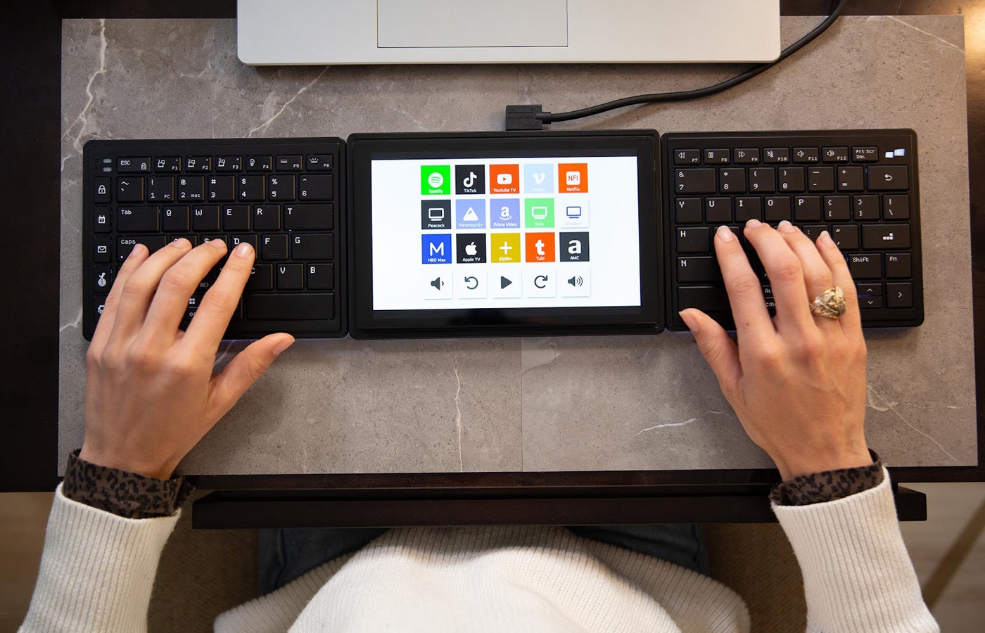 Tingkatkan cara Anda bekerja dengan keyboard ergonomis pintar seharga $ 300 ini