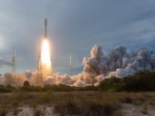 A United Launch Alliance Atlas V rocket lifts off from Space Launch Complex-41 on April 28 at 7:01 p.m. EDT carrying the Kuiper 1 mission for Amazon's Project Kuiper broadband satellite constellation. Image: United Launch Alliance