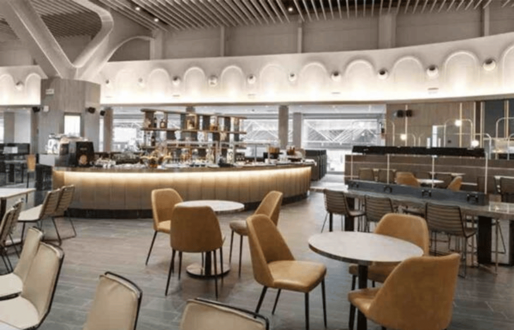 4 Best Business Credit Cards With Lounge Access