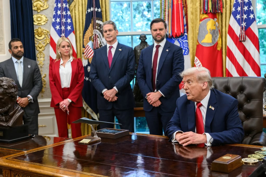 Trump Weighs Tariffs to Force 1:1 US Chip Output