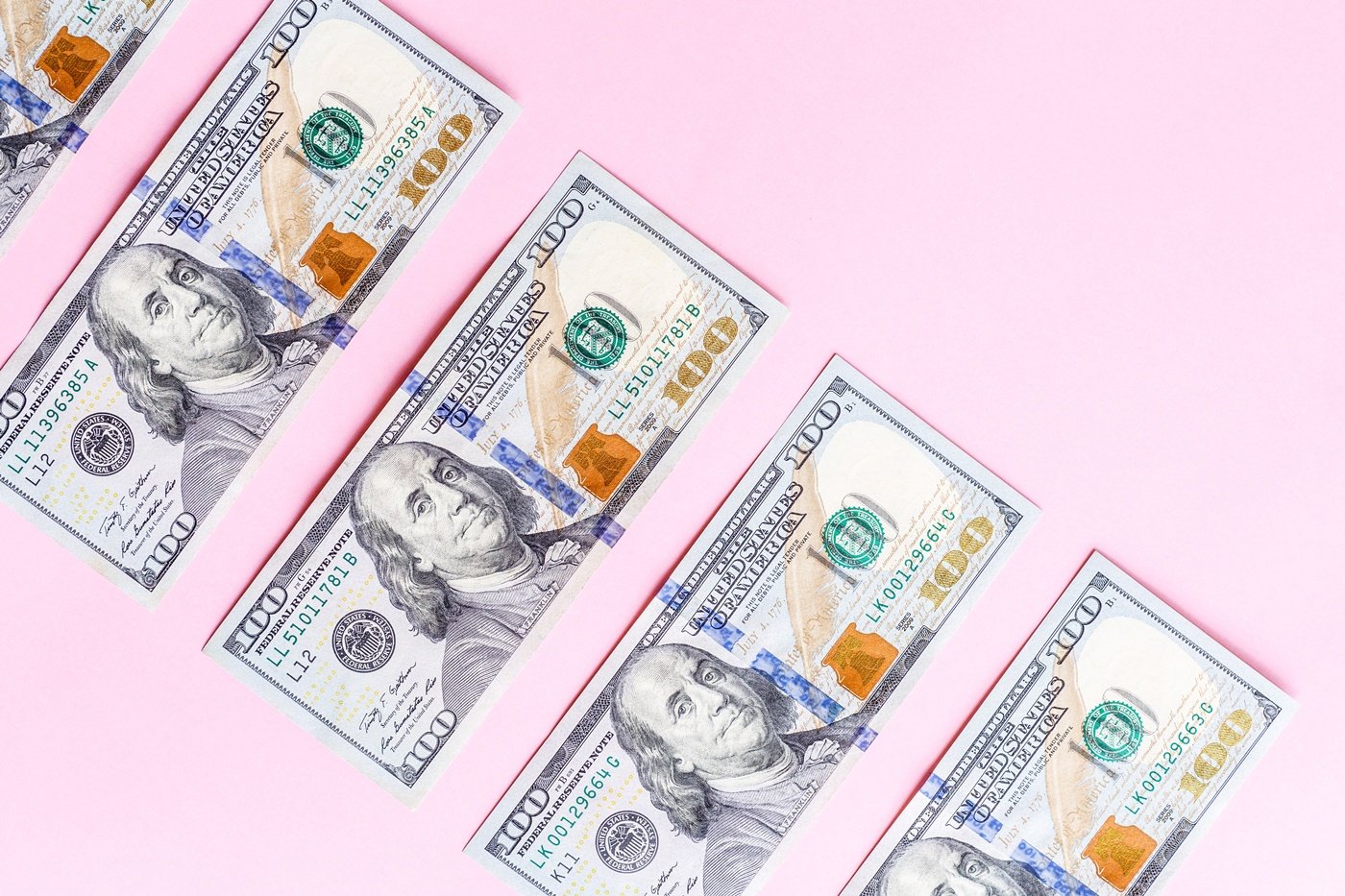 Microsoft Signs $9.7B Deal With IREN for AI Cloud Expansion