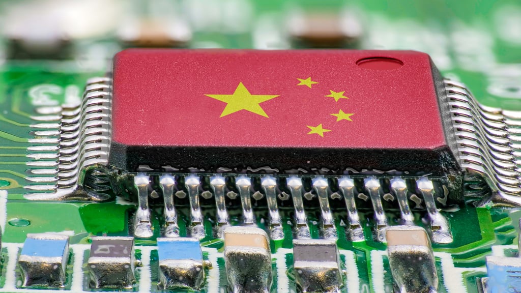 Trump Says the US Will ‘Referee’ Nvidia’s Chip Talks with China