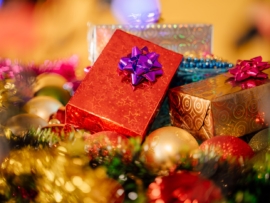 AI-Powered Chatbots Reshape Holiday Gift Shopping