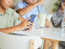 UK Parents Doubt Tech Giants’ Efforts as Blackmail Cases Climb