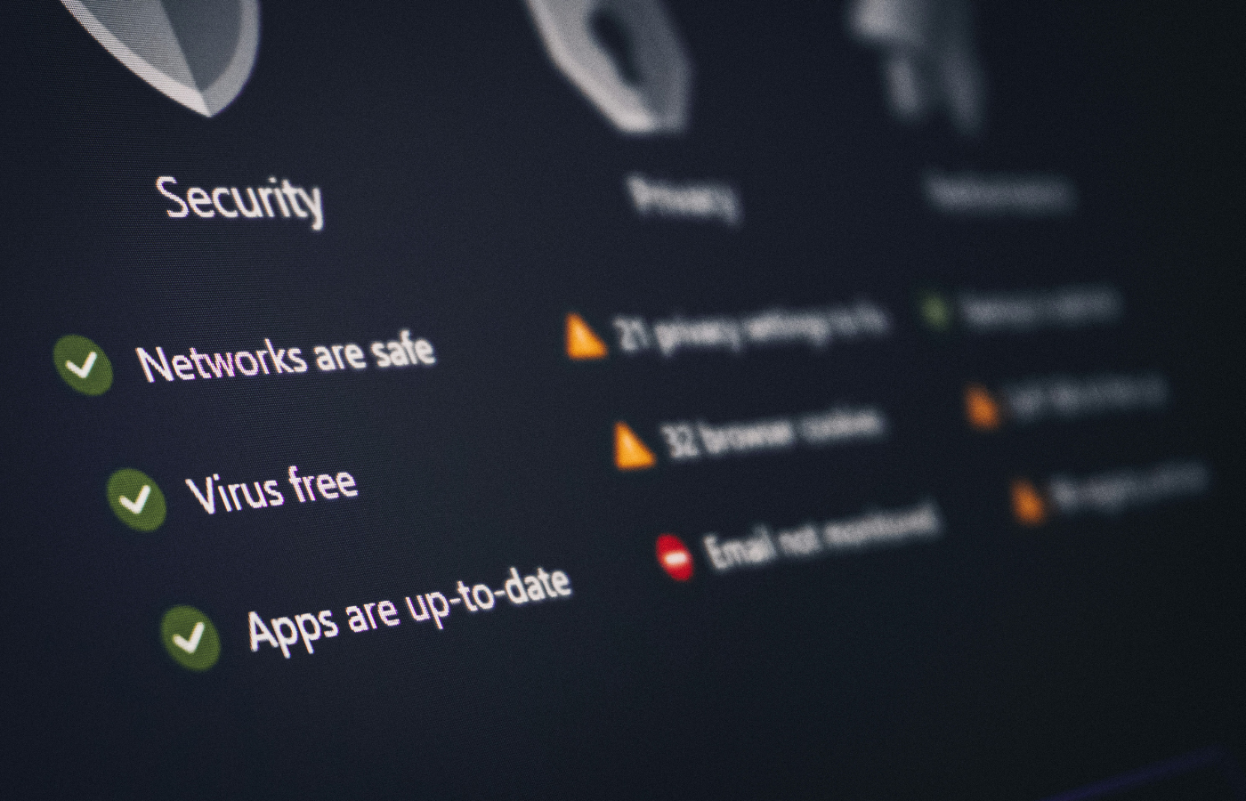 Apple and Google Alert Users Worldwide After New Spyware Activity Surfaces