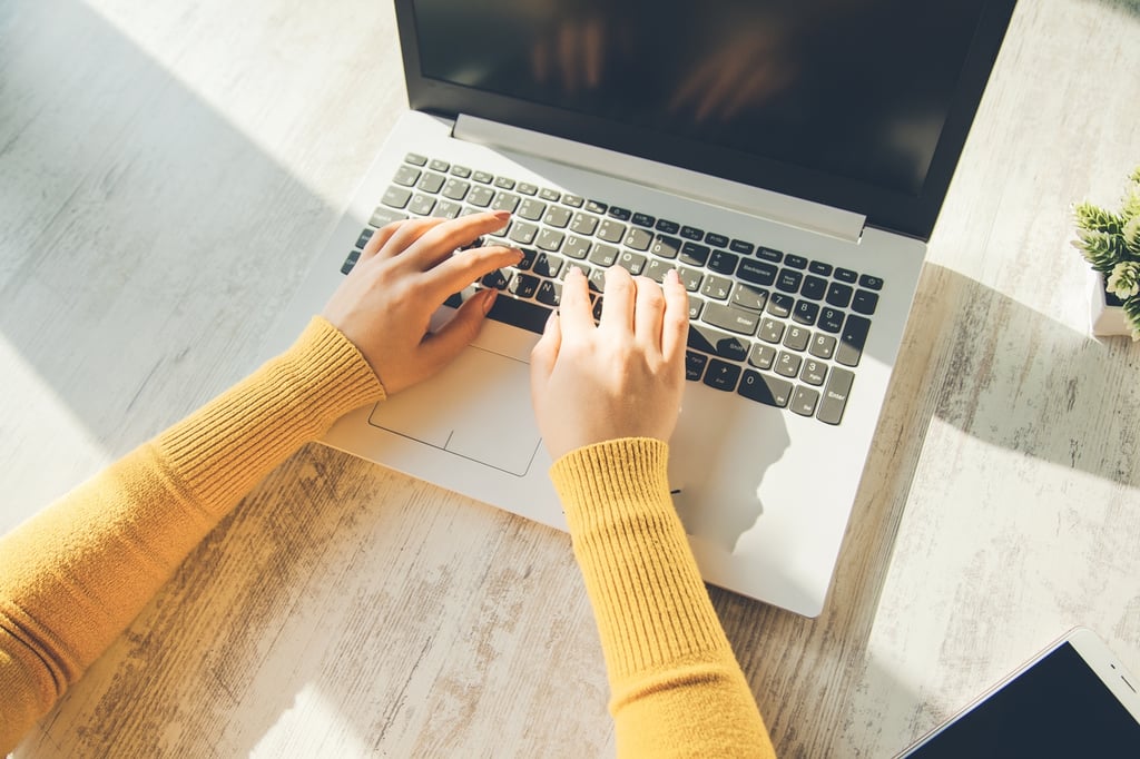AI Threat Is Greater in Jobs With Higher Shares of Women