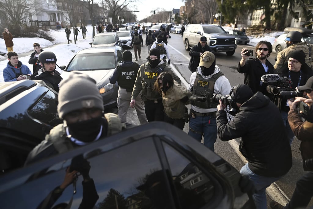 Hundreds of Tech Workers to CEOs: Cancel ICE Contracts, Speak Out Against Violence